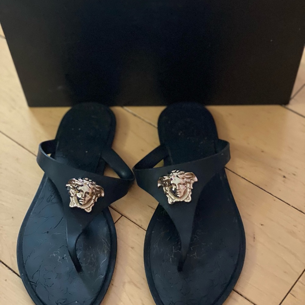 Authentic Versace Sandals - Picture 2 of 4